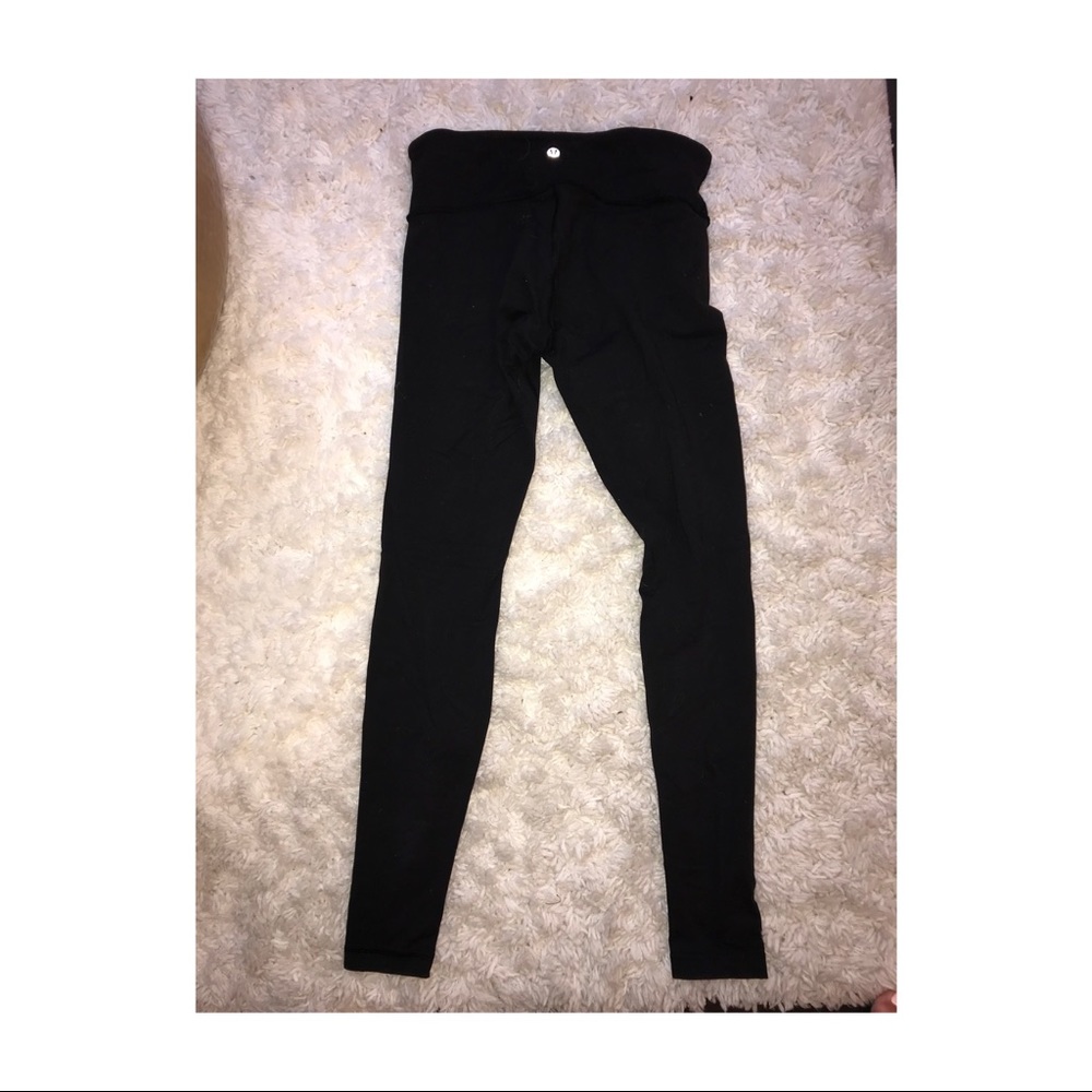 LuluLemon Wunder Under Black Leggings •Size 8•